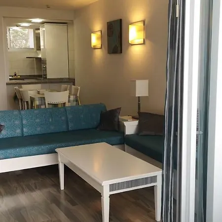 Ocean View Family Apartament Marazul Del Sur شقة *